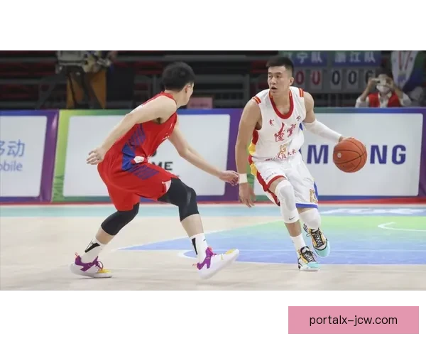 华勒比与帕斯科华伦3-3战平，激战引发球迷热议与战术讨论